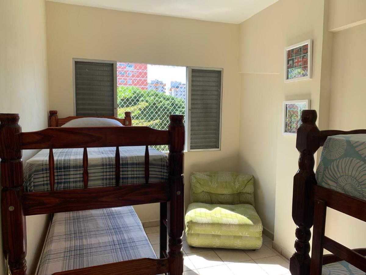 Grande: Spacious Beachfront Comfort With High-speed Wi-fi Praia Grande (Santos)