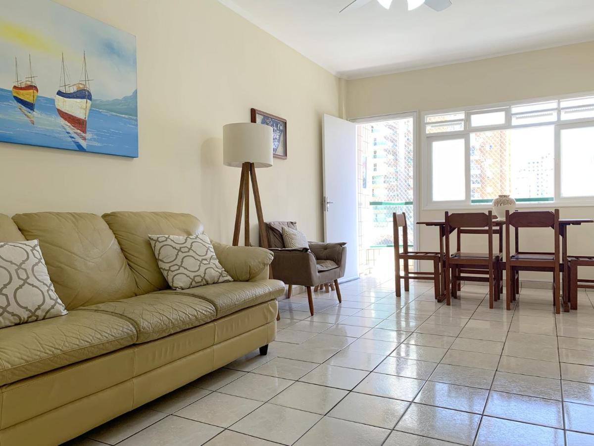 Apartment Grande: Spacious Beachfront Comfort With High-speed Wi-fi Praia Grande (Santos)