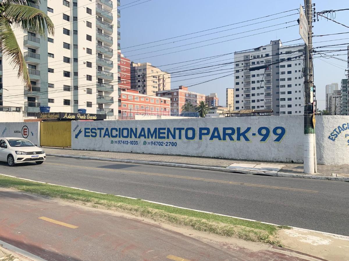 Grande: Spacious Beachfront Comfort With High-speed Wi-fi Apartment *